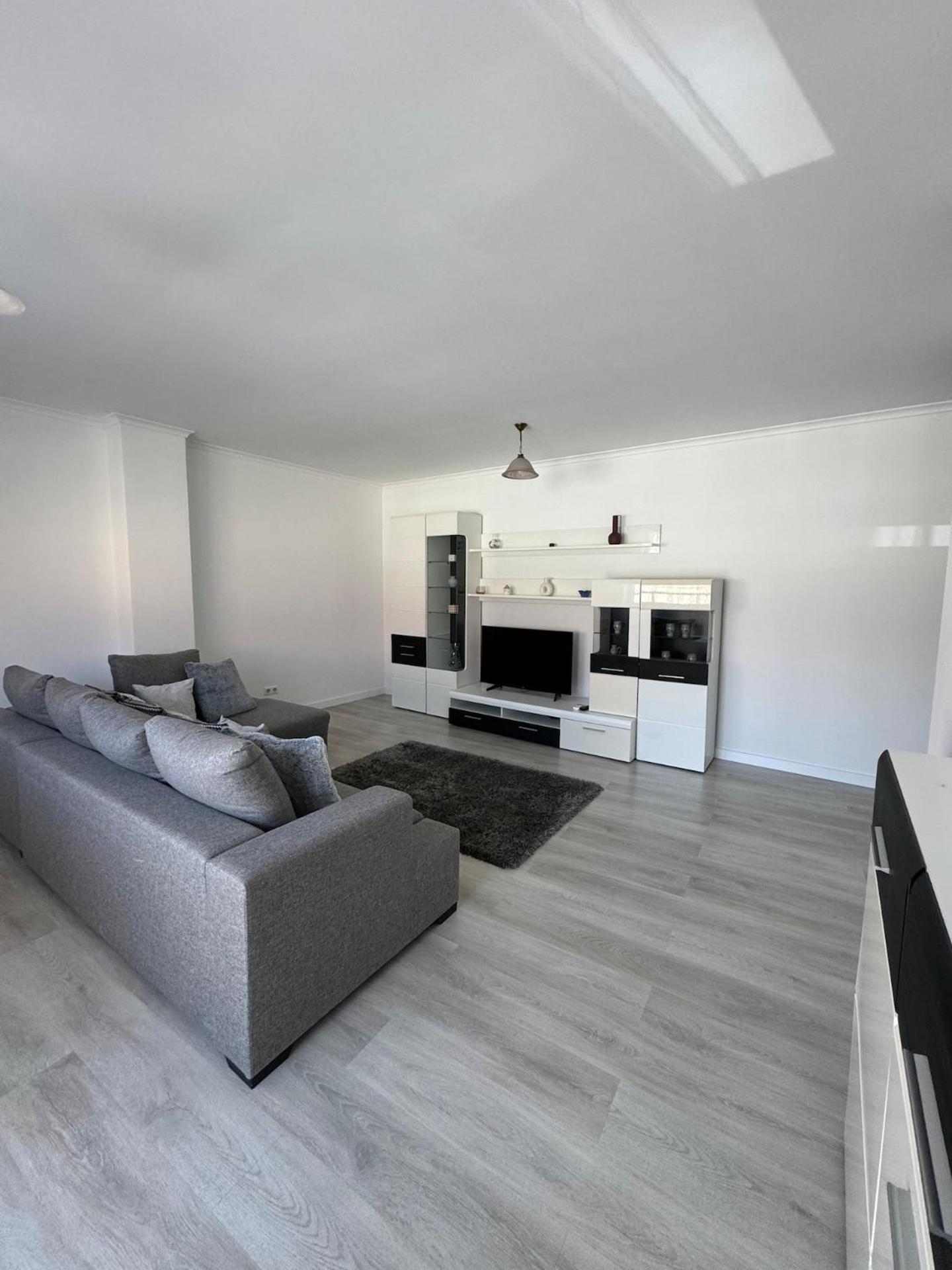 Comfort Apartment *